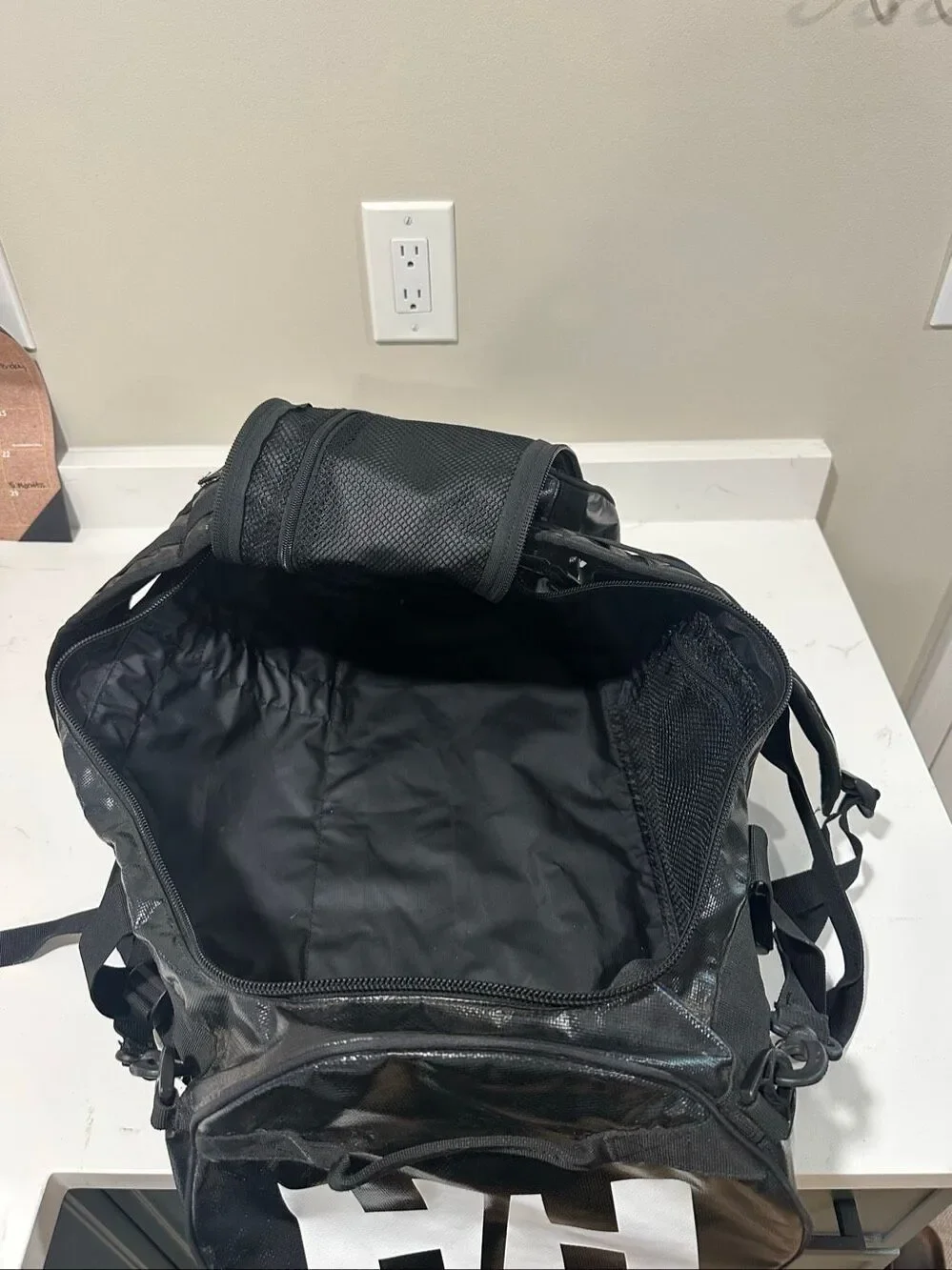 Helly Hansen Black Duffle Bag & Backpack 50L
